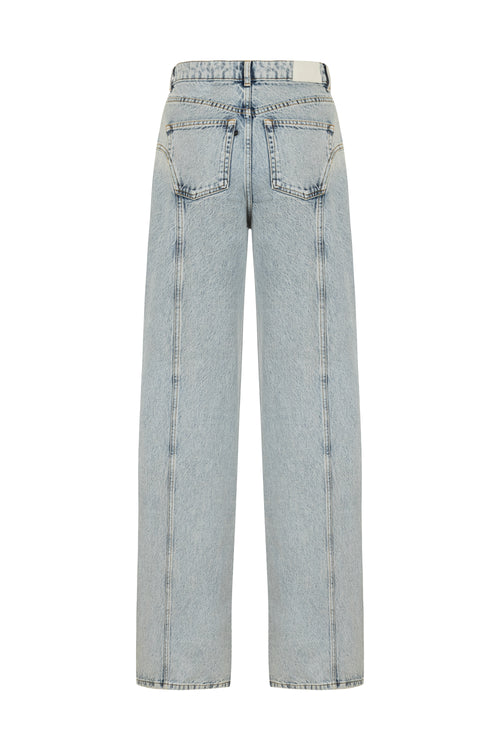 Alessia Jeans